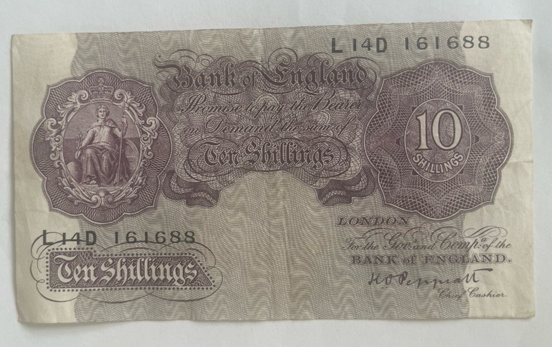 Great Britain 10 shillings, England 1940-1948 WWII Paper Currency. World War 2