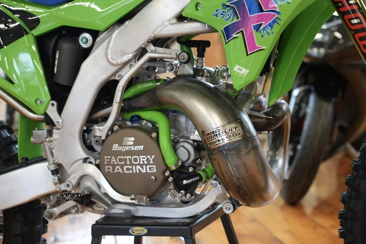 TSO 2019 Kawasaki KX250AF - two-stroke conversion - engine detail - right side