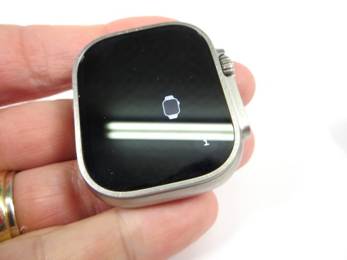 Apple Watch Ultra 49mm A2622 Titanium GPS+Cellular w/Chhger - No Band-EXCELLENT - Photo 8 sur 12