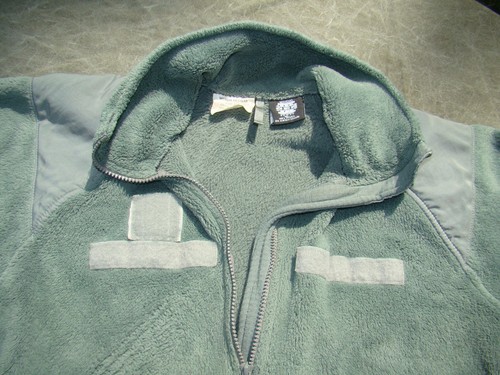 US Army M/R Foliage Green Polartec Fleece Jacket ECWCS Medium Regular Excellent - Picture 4 of 12
