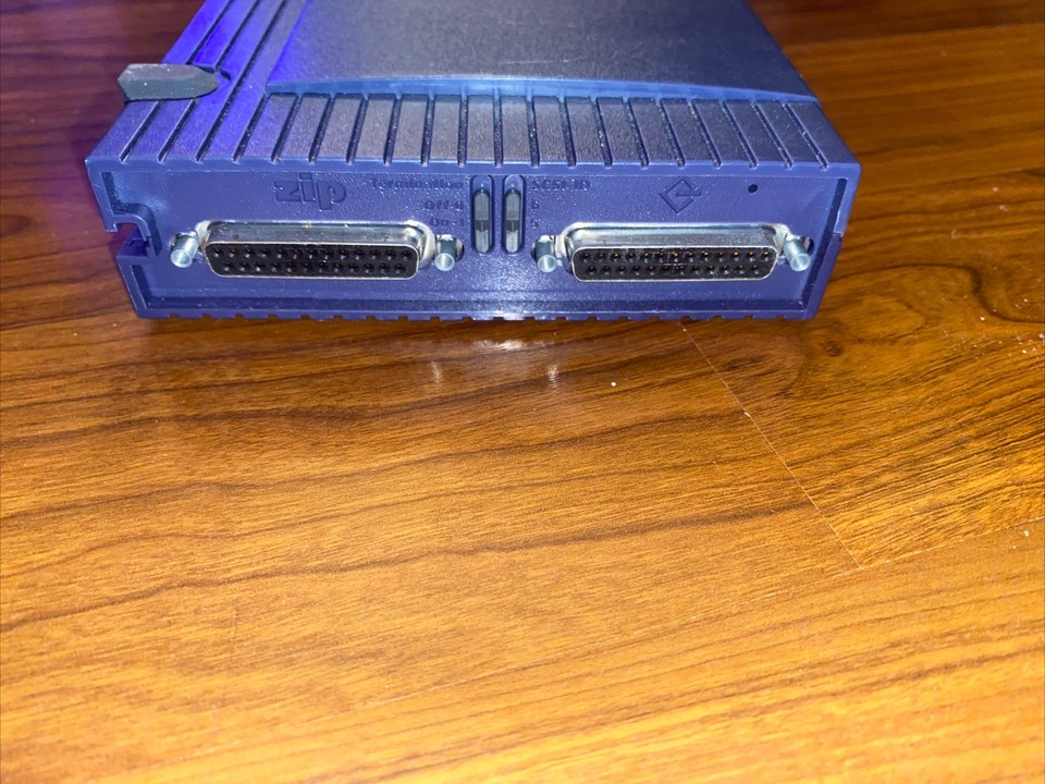 Iomega Zip 100 MB Z100S2 External SCSI Drive with 20 Disks AC Adapter Data Cable eBay