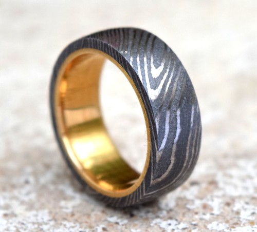 Anillo de acero de Damasco personalizado hecho a mano manga de latón banda de boda para hombre para él - Imagen 2 de 8