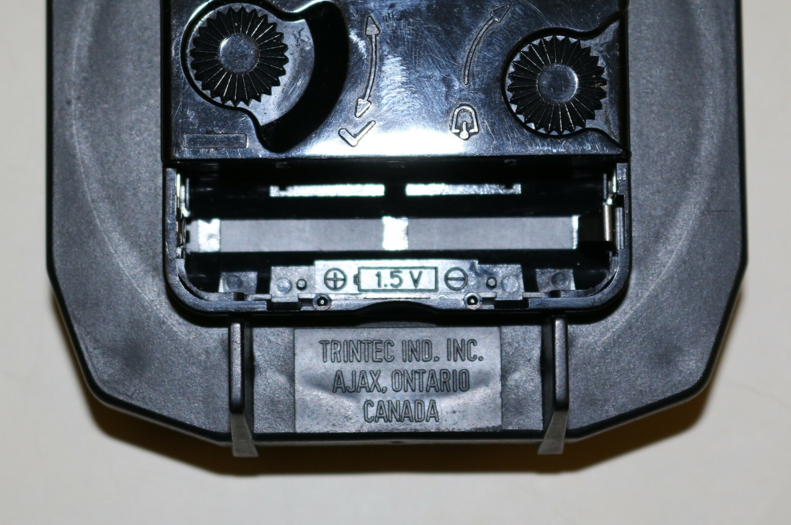 Trintec 3.5"&nbsp; VOR Desk Alarm Clock - Model DM64 - Canada