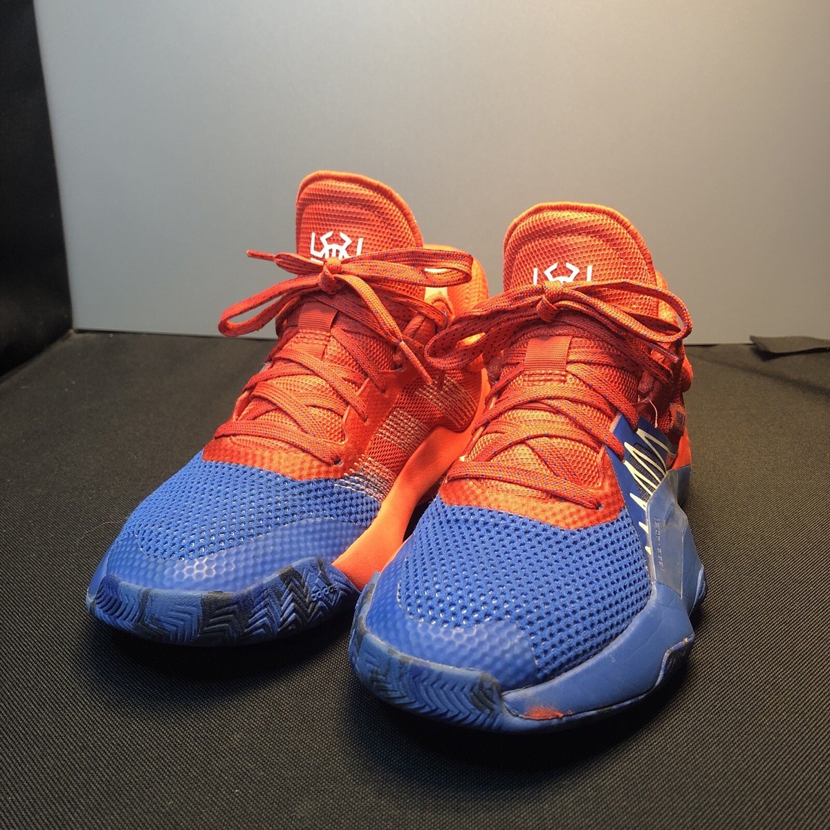 LN US4 Adidas ISSUE #1 RED LACE UP SPIDER MAN SNEAKERS SPORT S SHOES