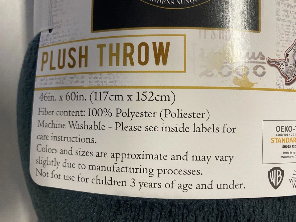 Manta verde Harry Potter Hogwarts Crest Silk Touch 46x60 Foto 4 de 4