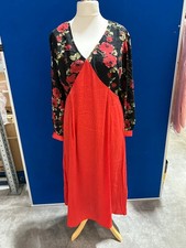 Lovedrope black/red dress