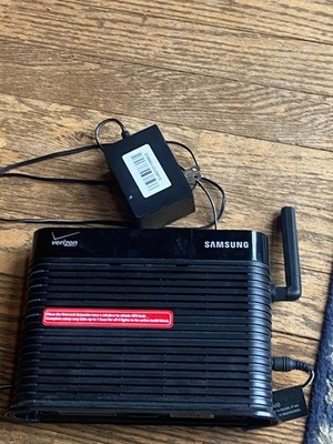 Samsung SCS2U01 Network Extender for Verizon Wireless - Black
