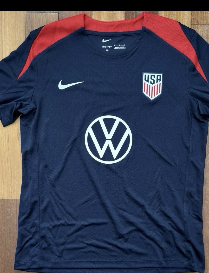 Nike Womens USMNT Soccer Jersey