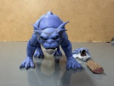 NECA Gargoyles Ultimate Series 7" Bronx Figure Disney
