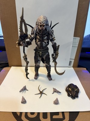 NECA Ultimate Alpha Predator 100th Edition Action Figure 100% Complete Loose