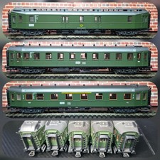 Roco H0 Personenwagen 5 tlg Konvolut mit Postwagen DB