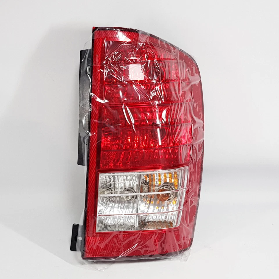 Conjunto de lámpara de luz trasera derecha genuina 924024J000 para KIA Sedona 2006-2014 Foto 3 de 4
