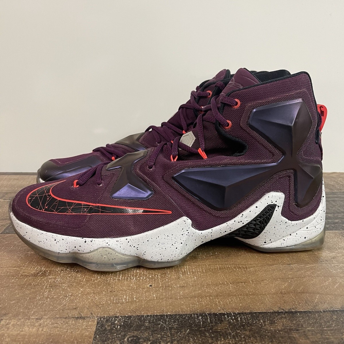 Nike Lebron 13 Mulberry Size 13 Mens Purple Red White 2015