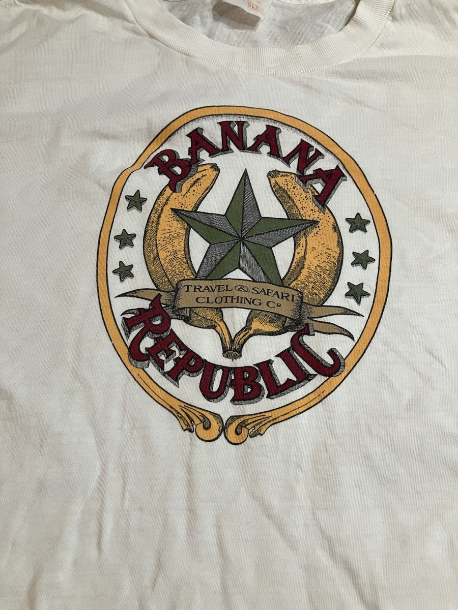 VINTAGE 1980's BANANA REPUBLIC TRAVEL & SAFARI T SHIRT classic