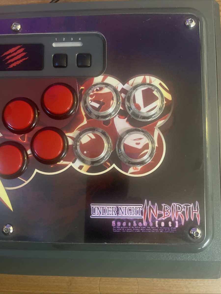 Mad Catz TE-S+ FightStick Street Fighter V Under Night In