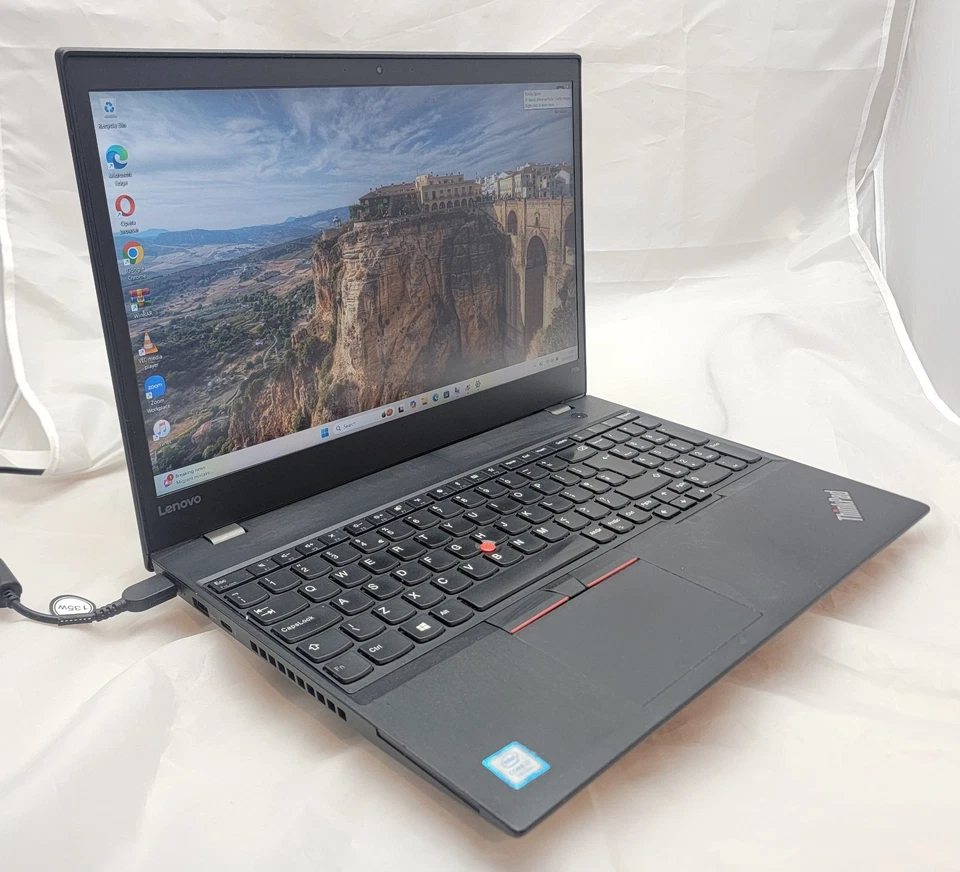 Lenovo P51s i7 7th Gen - 128GB SSD - 16GB RAM - FHD 15.6" Nvidia Quadro - Win 11 - Image 2 of 4