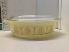 Vintage Pyrex Golden Classic Casserole Dish 045 Yellow and gold with lid 2-1/2qt