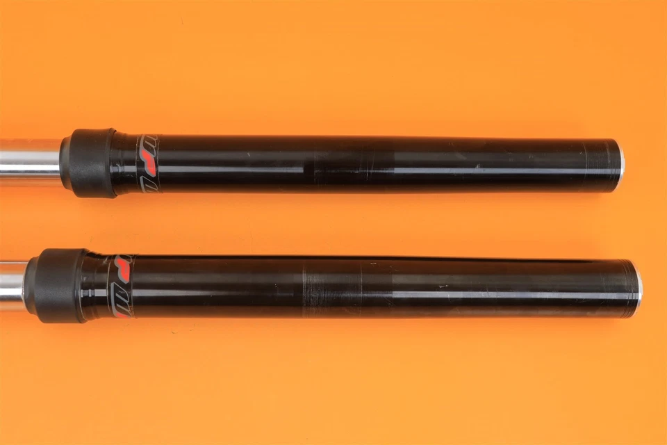 19-23 2020 KTM 200 DUKE OEM Front Suspension Forks Left Right Fork Damper Shocks - Image 3 of 4