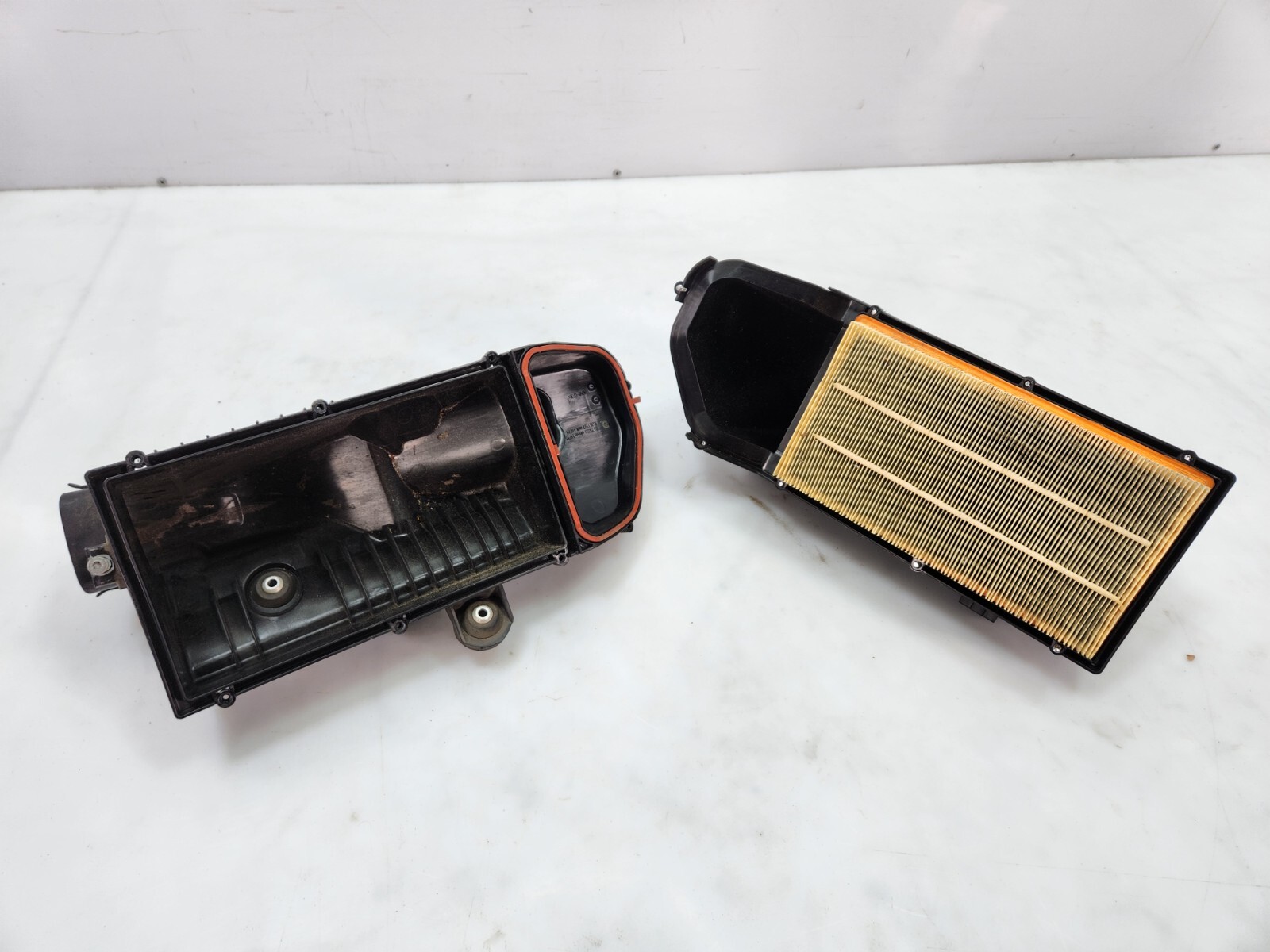 ✅ 10-14 OEM Rolls-Royce Ghost RR4 N74 Right Side Air Intake Box Airbox Assembly