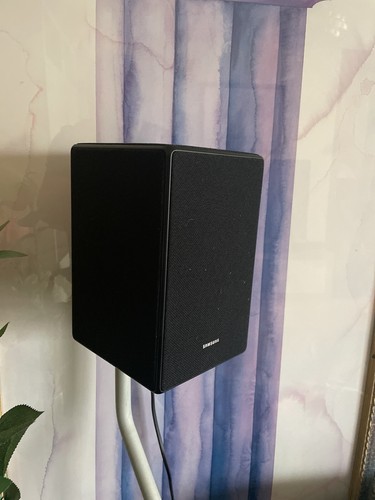 Samsung HW-Q950A (2021) Sistema de Altavoces de Cine en Casa - Negra - Imagen 2 de 3