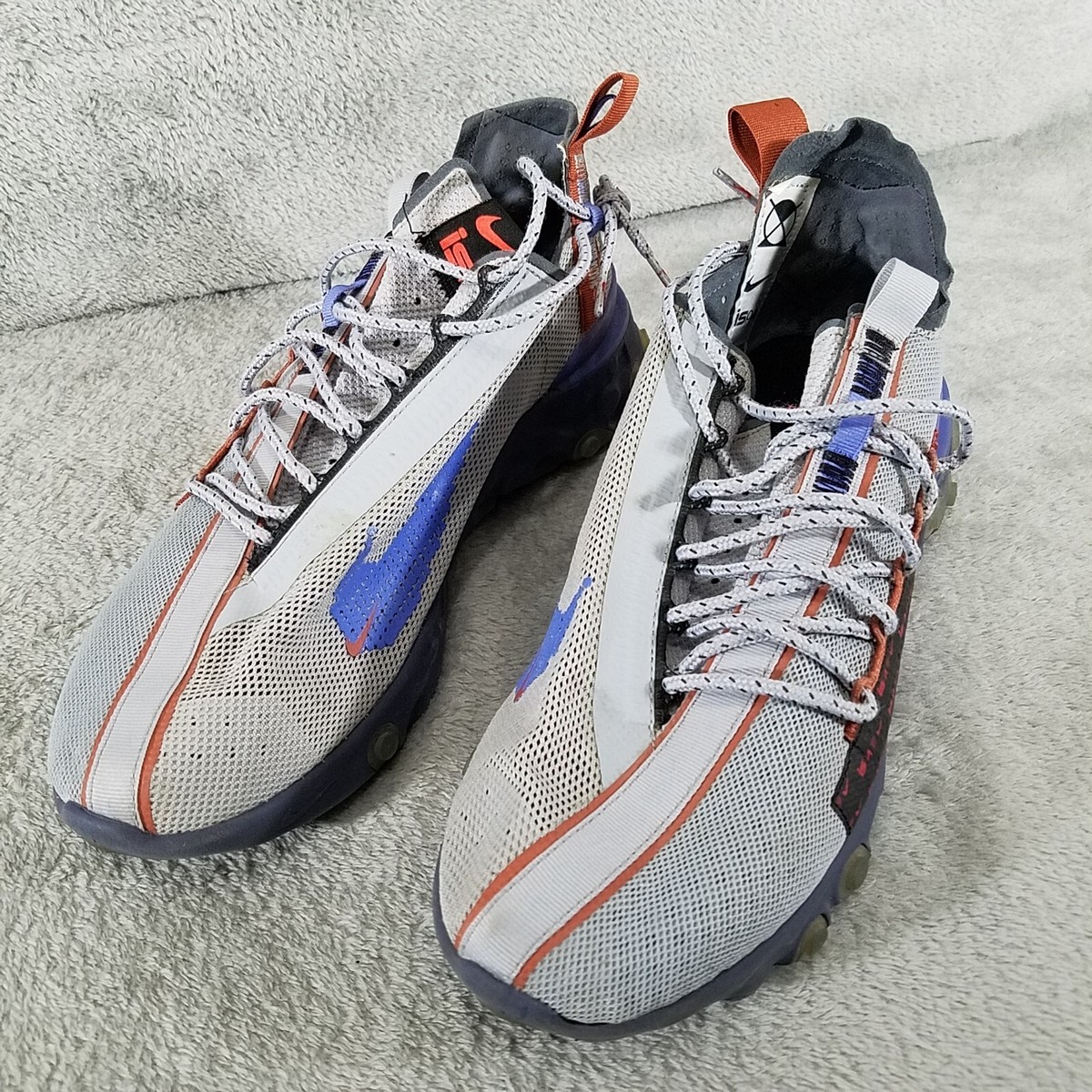 white ispa drifter gator sneakers