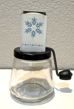 Vintage 1950s Androck Manual Spice Nut Grinder Chopper Blue Leaf Snowflake