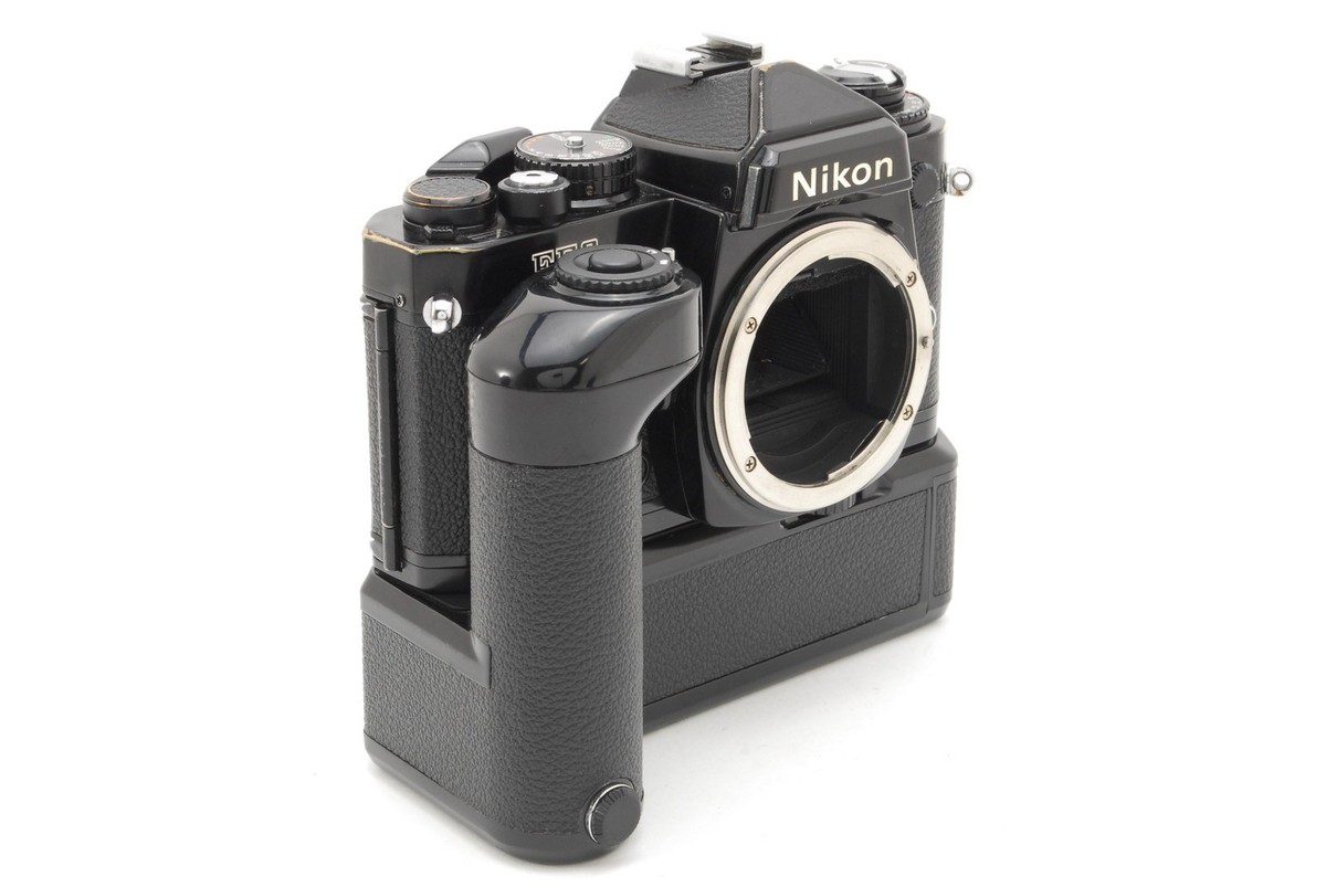 Excellent+5] Nikon FE2 Black 35mm SLR + Zoom NIKKOR 35-70mm F3.3