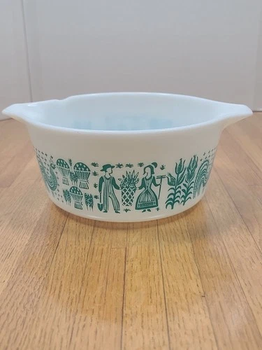 Vintage PYREX Amish Butterprint Casserole Dish 1.5 Quart 474  Turquoise