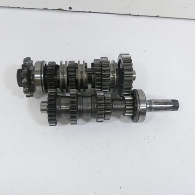 Suzuki T 500 Getriebe Motor Antrieb Wellen Ritzel 85844