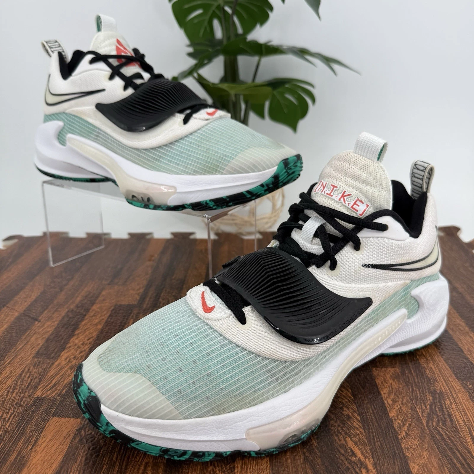 Nike Air Sneakers Uomo Zoom Freak 3 Maglia Texturizzata Bianco e Teal Taglia 10 5