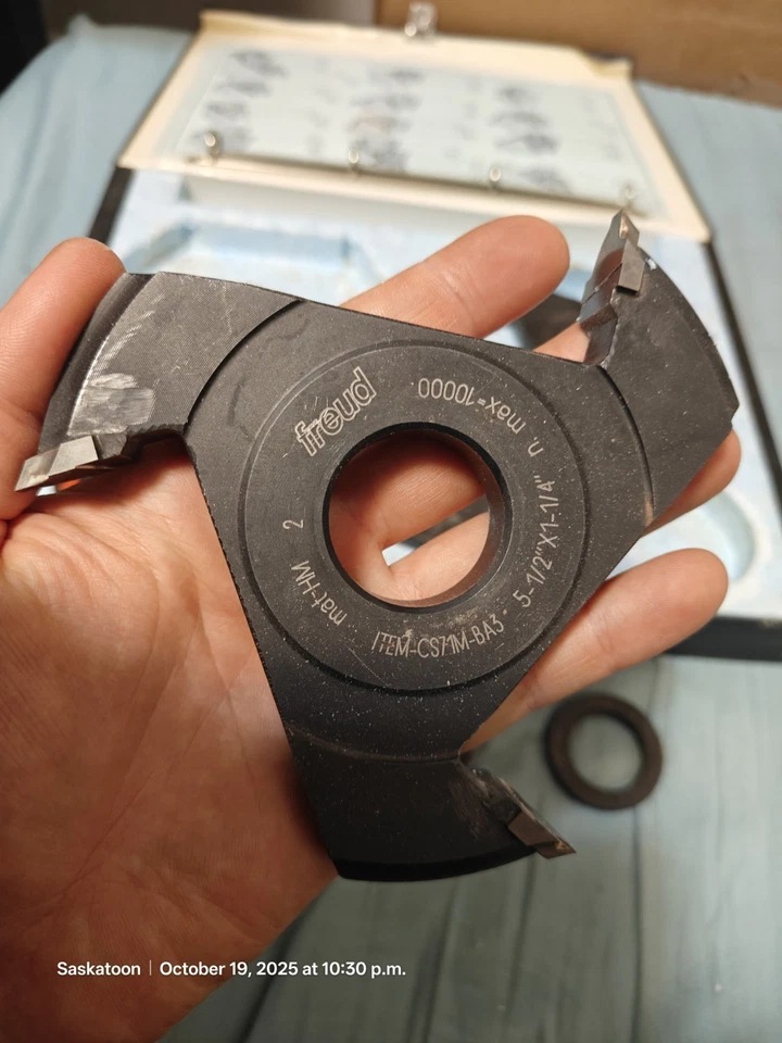 Freud CS71MBA3 Cassette 65 Shaper Cutter Set 1-1/4" Arbor Molding Crown Rail... Foto 3 de 4