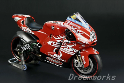 オートバイ・バイク TAMIYA D'ANTIN PRAMAC DUCATI GP4 1/12 Award Winner Built 1/12 Ducati GP4 Team D'Antin Pramac+Metal Stand