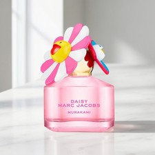 Daisy Murakami Pink Marc Jacobs 香水- 一款2025年新的女用香水