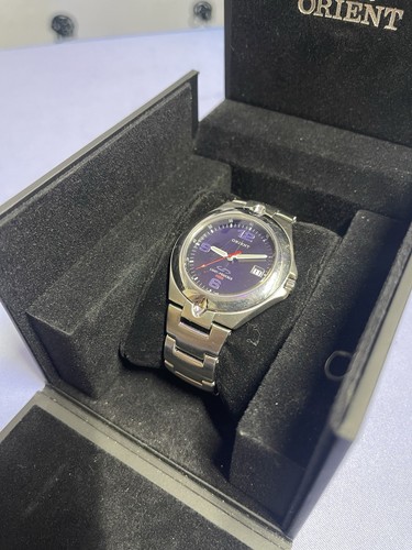 Rare ORIENT Watch LIGHT POWERED 4000 wristwatch
