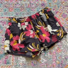 Patagonia Barely Cloudbreak Ink Black Tropical Floral 2.5 Shorts Women’s Size XS