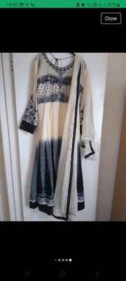 Damen schönes Partywear Kleid groß in Top Zustand