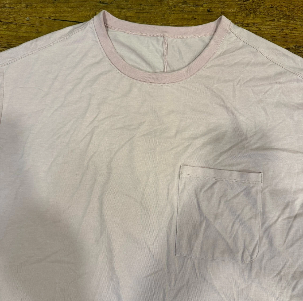 Lululemon Light Pink Casual Gym Performance Short Sleeve Pocket T Shirt Men 2XL