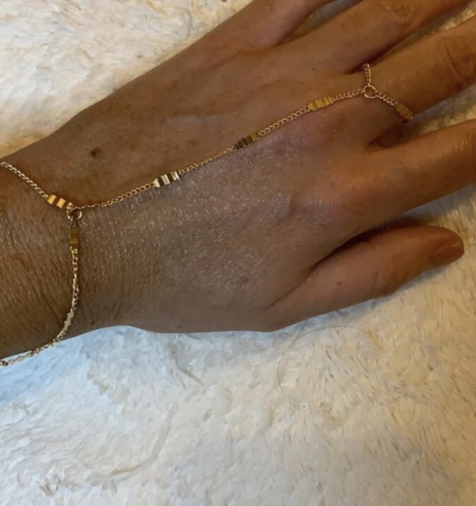 Jules smith serena hotsell hand chain bracelet