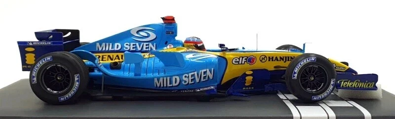 Fernando Alonso 2005 RENAULT R25 Brazil GP World Champion 1:18 By Minichamps - Image 4 of 4