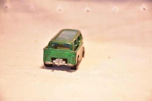 1969 Hot Wheels Redline Beach Bomb VW BUS GREEN NICE - Picture 4 of 7