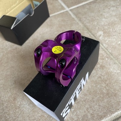 NEW Race Face Turbine R Stem 35mm Diameter 32mm Length Purple
