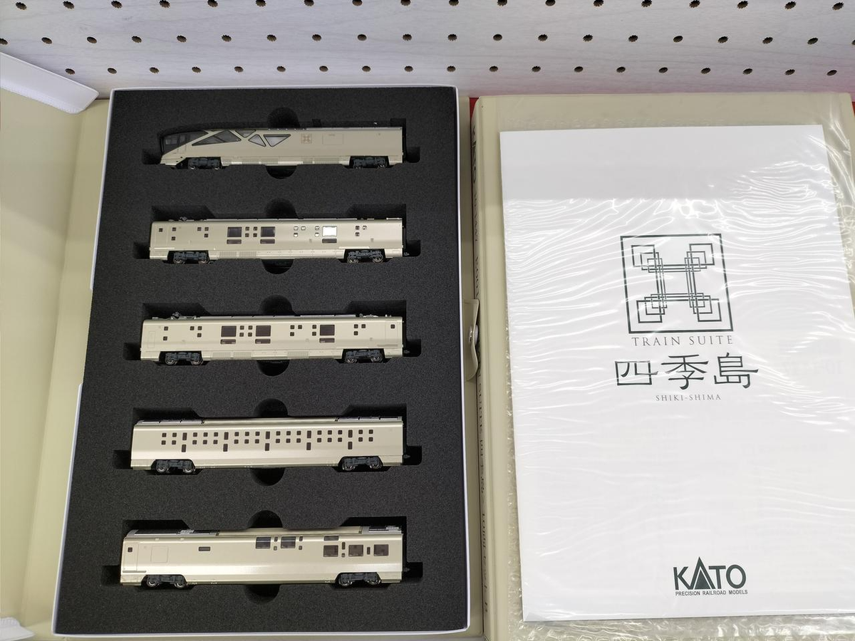 KATO 10-1447 E001 Train Suite Shikishima 10-Car Set N Scale Japan