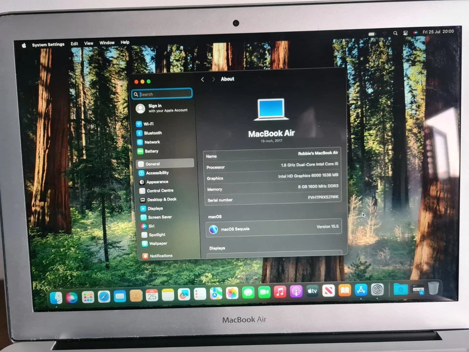Apple MacBook Air A1466 13-inch Laptop 2017 - Image 2 of 4