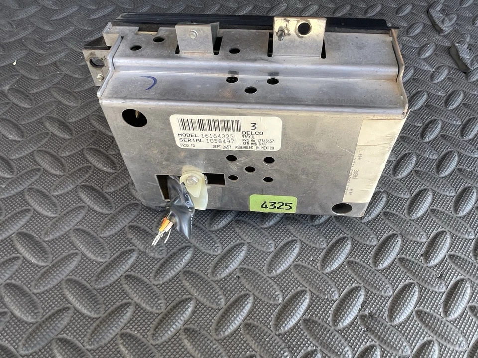 Chevrolet C/K 1500 GM 1988-1994 radio AM-Mono-FM estéreo equipo original Foto 4 de 4