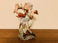 Violinist “ Paganini “ Rare Antique Porcelain Figurine Lipper & Mann 1950’s