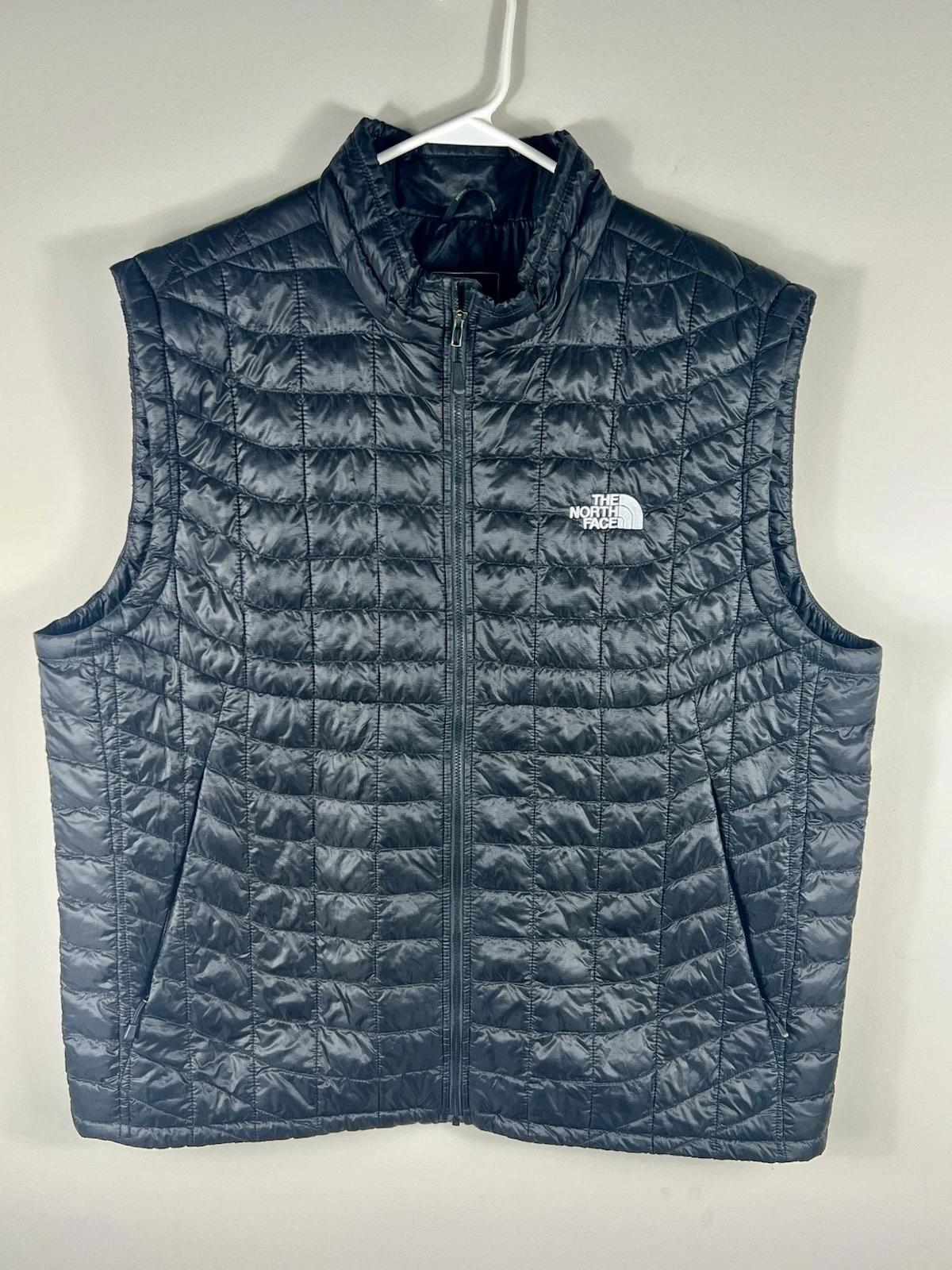The North Face Thermoball Puffer Vest Black Quilted Full Zip Men’s Size XL