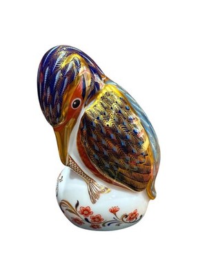 Royal Crown Derby Imari pattern Paperweight King s Fisher 4 3/4  T