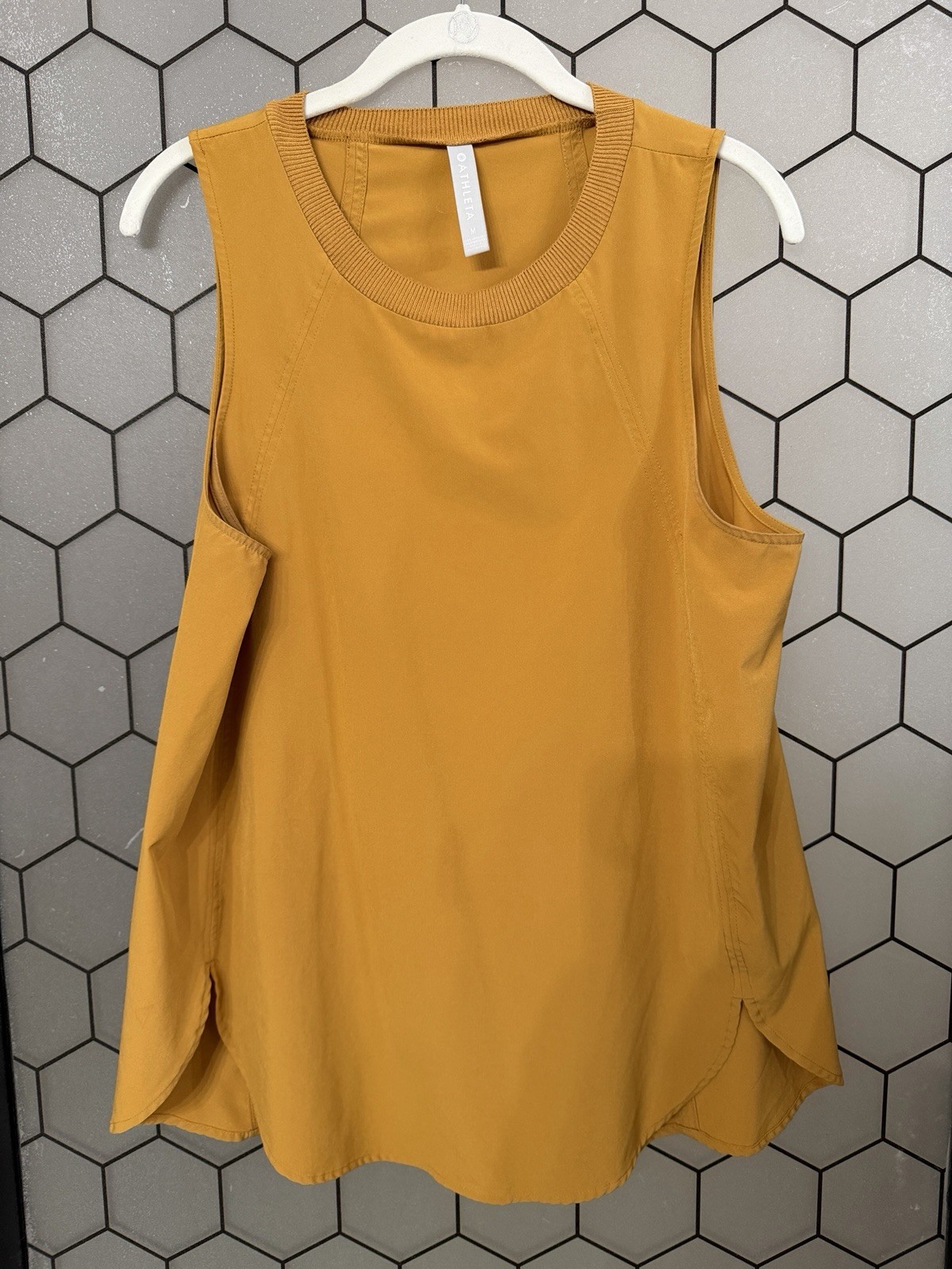 Women’s Athleta Tank Top