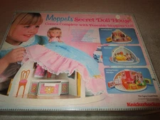 Knickerbocker Moppets Secret Doll House 1980 Mint Condition. MISSING SOME PIECES