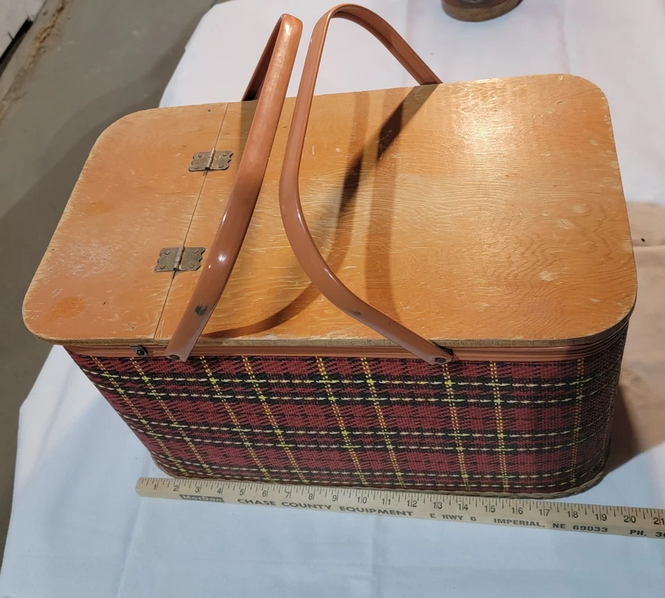 Cesta de picnic vintage años 50 Redmon Perú Indiana roja tartán/a cuadros con asas de metal/bandeja Foto 3 de 4